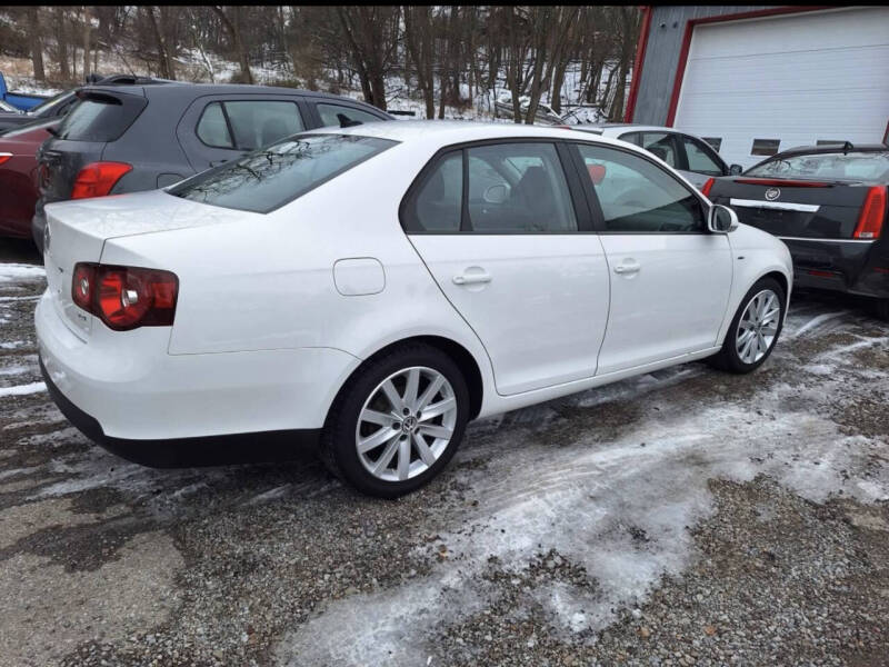 2010 Volkswagen Jetta Wolfsburg Edition PZEV