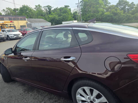 2016 Kia Optima LX