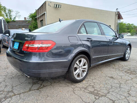 2011 Mercedes-Benz E-Class