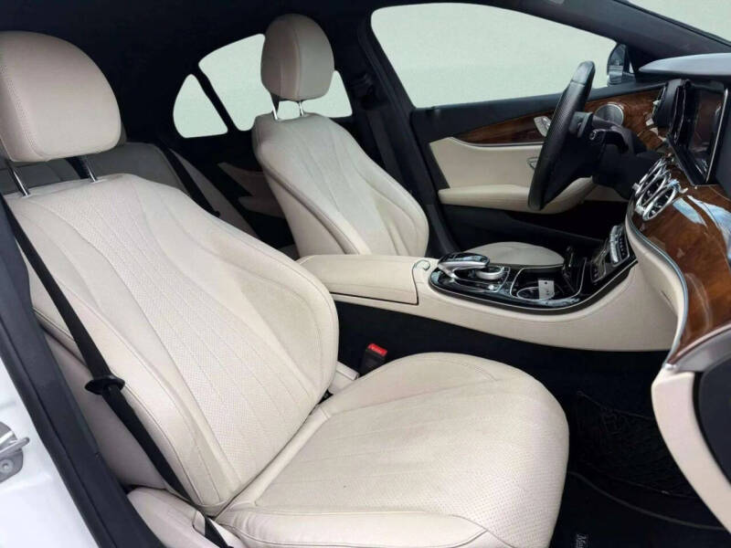 2017 Mercedes-Benz E-Class E 300 4MATIC