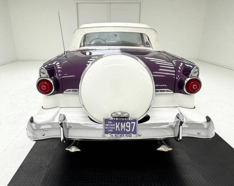 1955 Ford Fairlane