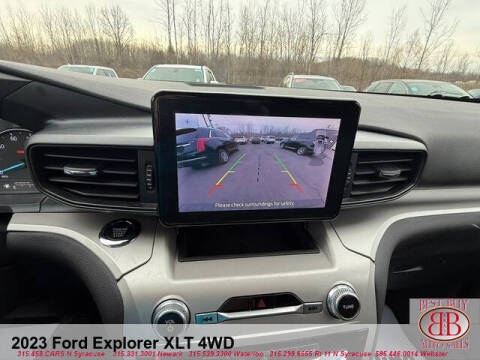 2023 Ford Explorer XLT