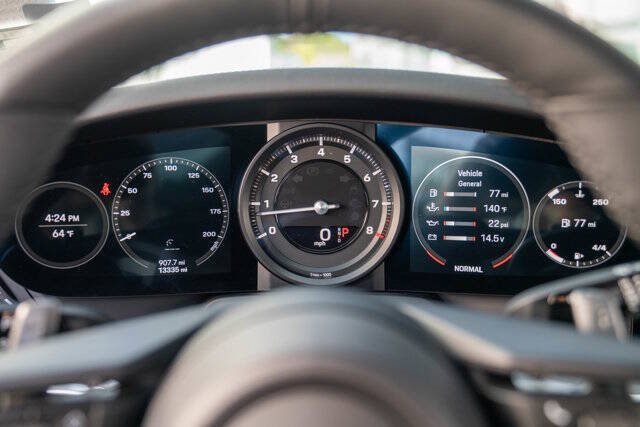 2020 Porsche 911 27