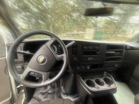 2019 Chevrolet Express 2500