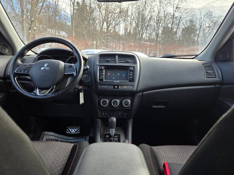 2018 Mitsubishi Outlander Sport LE