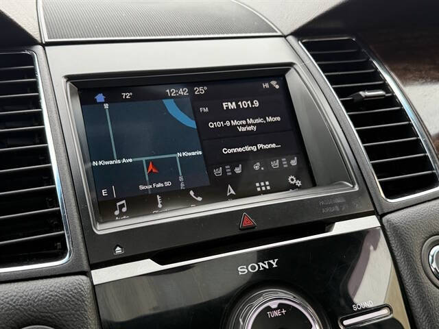 2019 Ford Taurus Limited