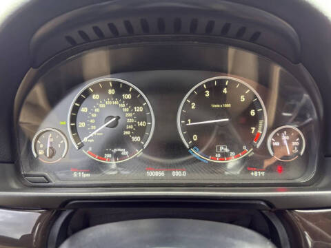 2016 BMW 5 Series 528i