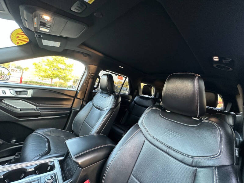 2020 Ford Explorer ST