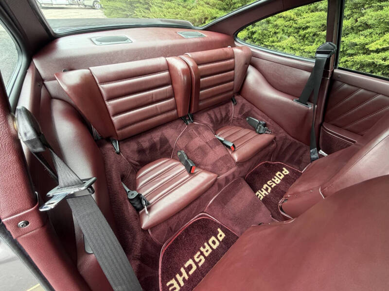 1985 Porsche 911 Carrera