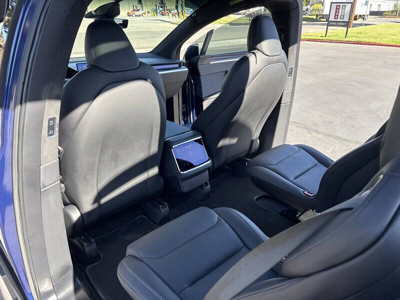 2022 Tesla Model X Plaid