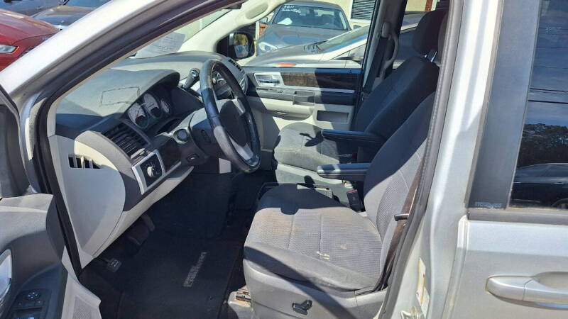 2010 Dodge Grand Caravan SXT