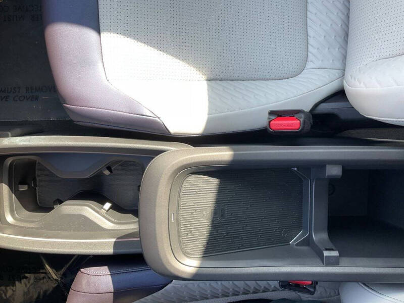 2026 Nissan LEAF Platinum+