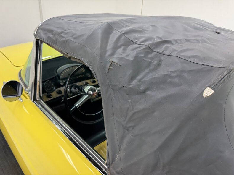 1955 Ford Thunderbird