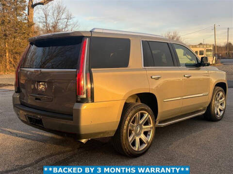 2019 Cadillac Escalade Luxury