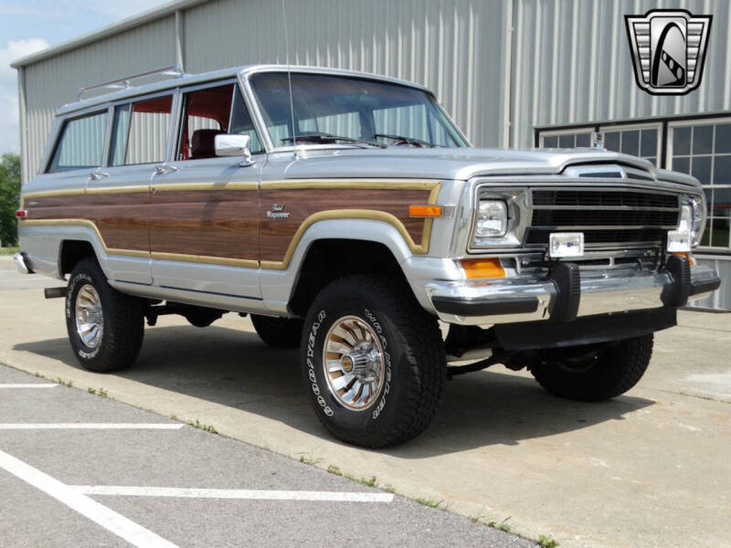 1986 Jeep Grand Wagoneer
