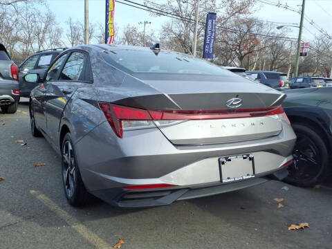 2023 Hyundai Elantra
