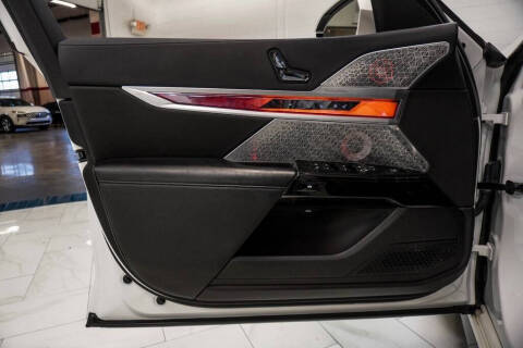 2023 BMW 7 Series 760i xDrive