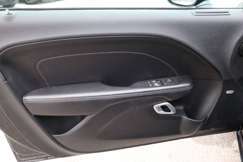 2017 Dodge Challenger GT