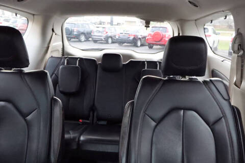 2018 Chrysler Pacifica Touring L Plus