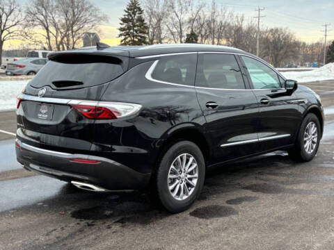 2024 Buick Enclave Essence