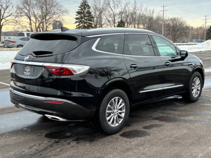 2024 Buick Enclave Essence