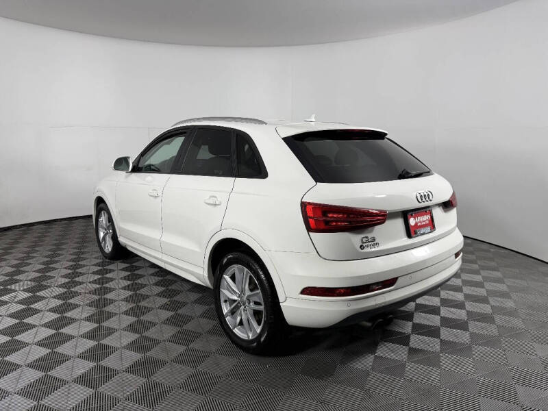 2017 Audi Q3 2.0T Premium