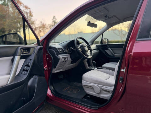 2016 Subaru Forester 2.5i