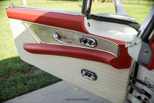 1956 Ford Thunderbird