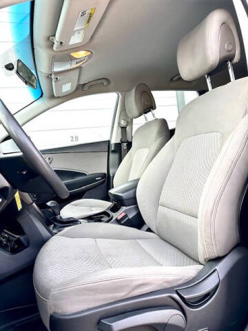 2017 Hyundai Santa Fe Sport 2.4L