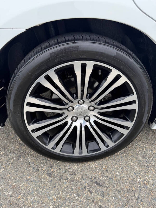 2014 Chrysler 300 S