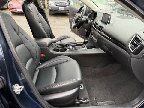 2015 Mazda MAZDA3 i Grand Touring