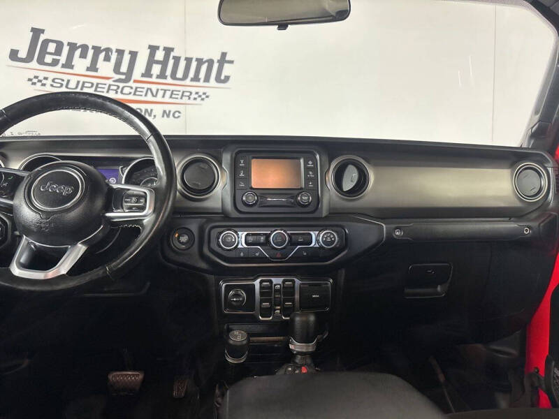 2020 Jeep Gladiator Sport