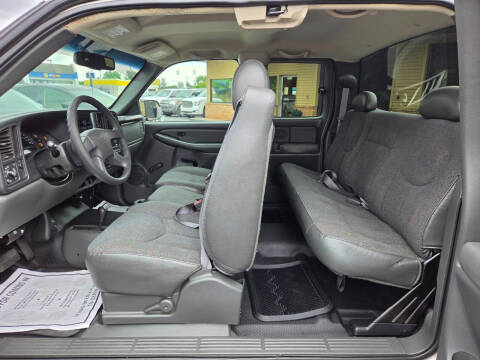 2003 Chevrolet Silverado 1500 LS