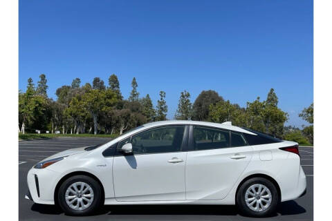 2019 Toyota Prius LE