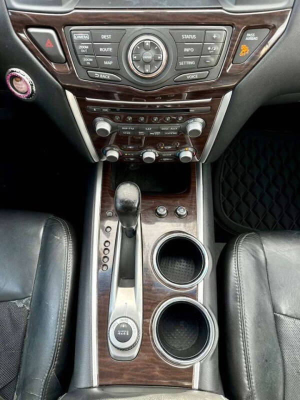 2014 Nissan Pathfinder Platinum