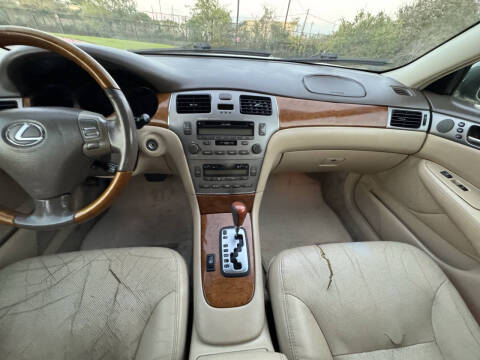 2005 Lexus ES 330