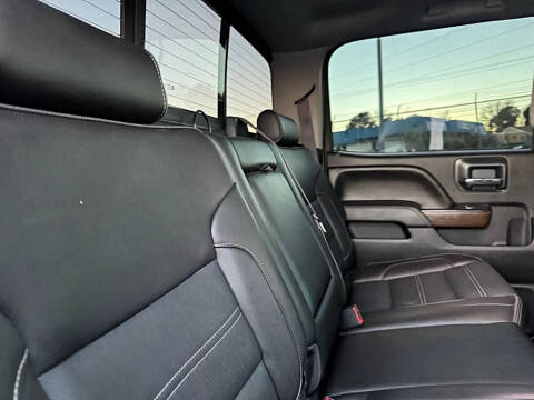 2017 GMC Sierra 2500HD Denali