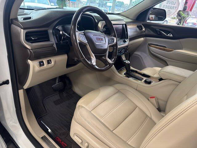 2019 GMC Acadia Denali