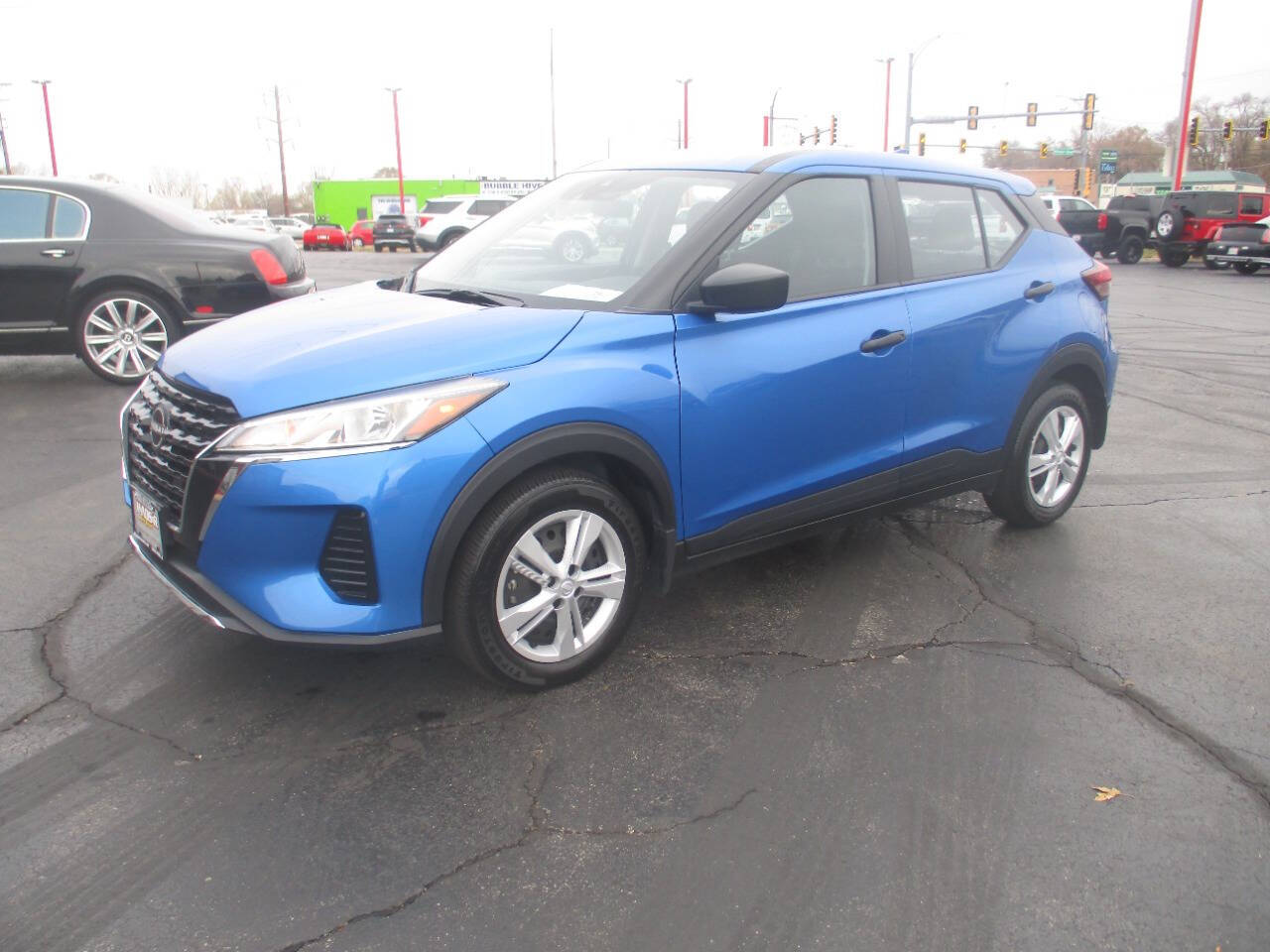 2024 Nissan Kicks S 4dr Crossover's photo