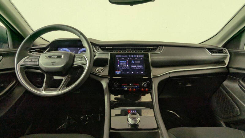 2024 Jeep Grand Cherokee Laredo