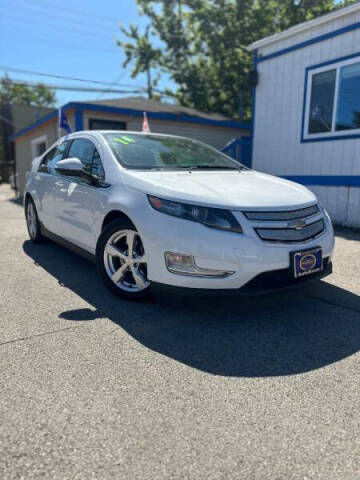 2014 Chevrolet Volt for sale at AutoBank in Chicago IL