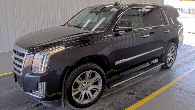 2016 Cadillac Escalade for sale at HERMANOS SANCHEZ AUTO SALES LLC in Dallas TX