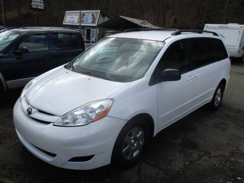 2009 Toyota Sienna for sale at Rodger Cahill in Verona PA