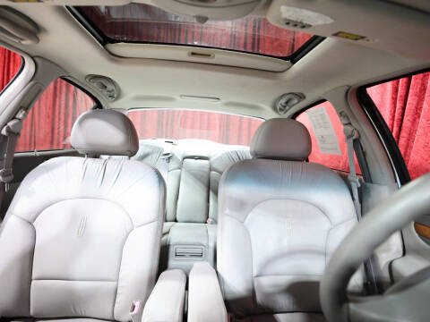 2002 Lincoln Continental