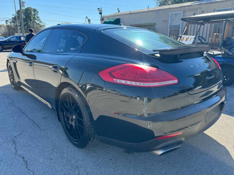 2014 Porsche Panamera