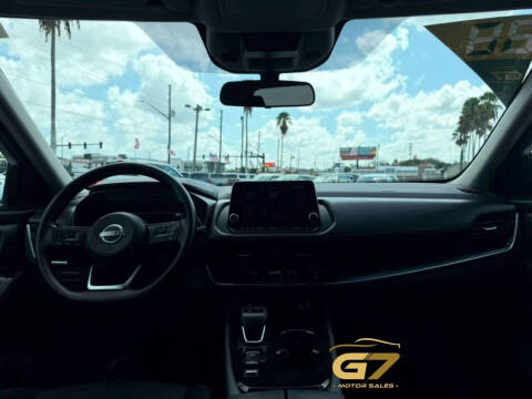 2024 Nissan Rogue SV