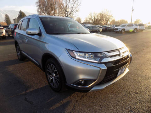 2017 Mitsubishi Outlander for sale at Platinum Auto Sales in Salem UT