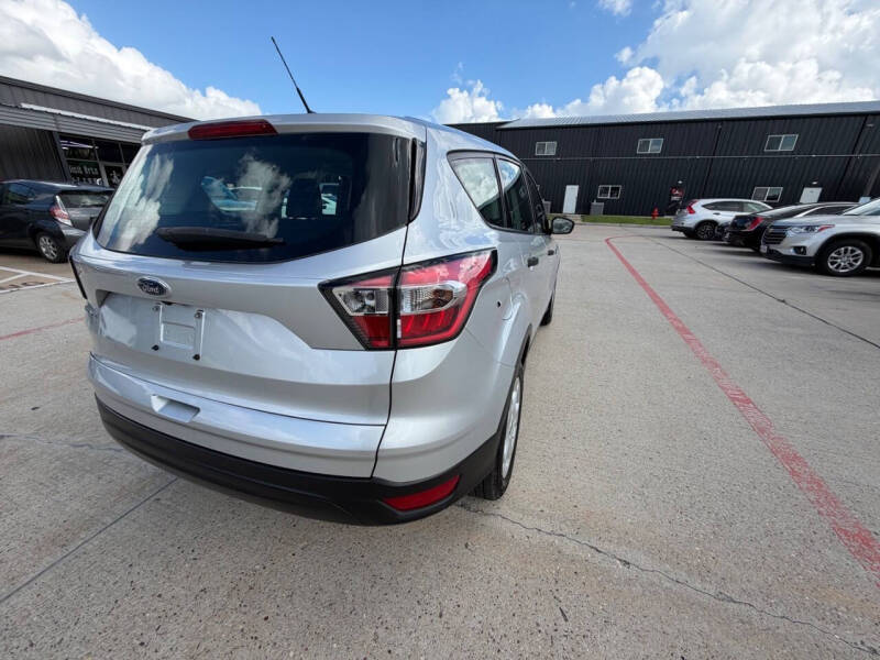 2017 Ford Escape S