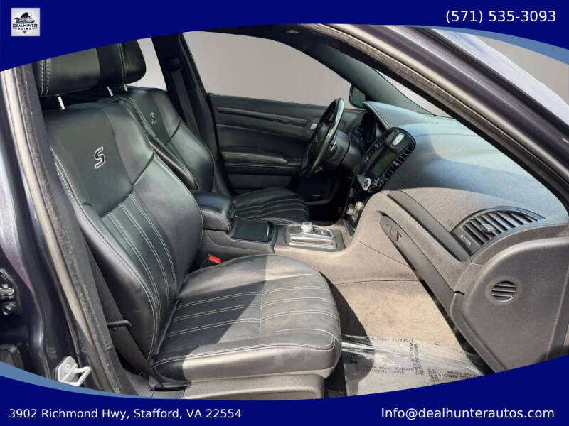 2016 Chrysler 300