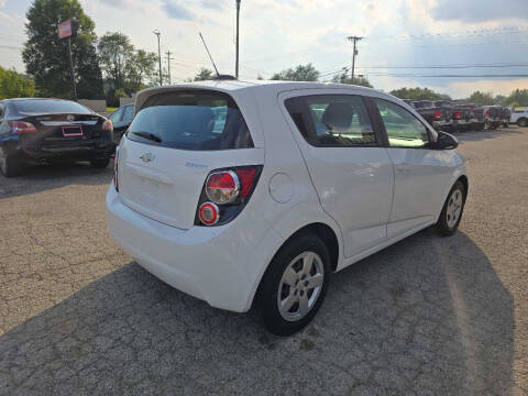 2016 Chevrolet Sonic LS Auto